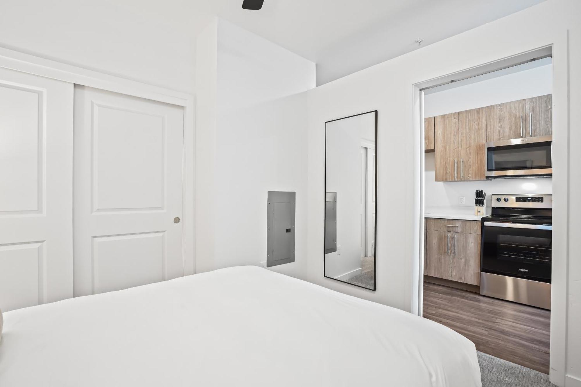 Kasa At Cortland On The River Apartment *